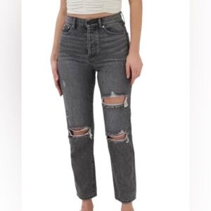 Urban Outfitters BDG Women's Slim Straight Black Distressed Jeans
